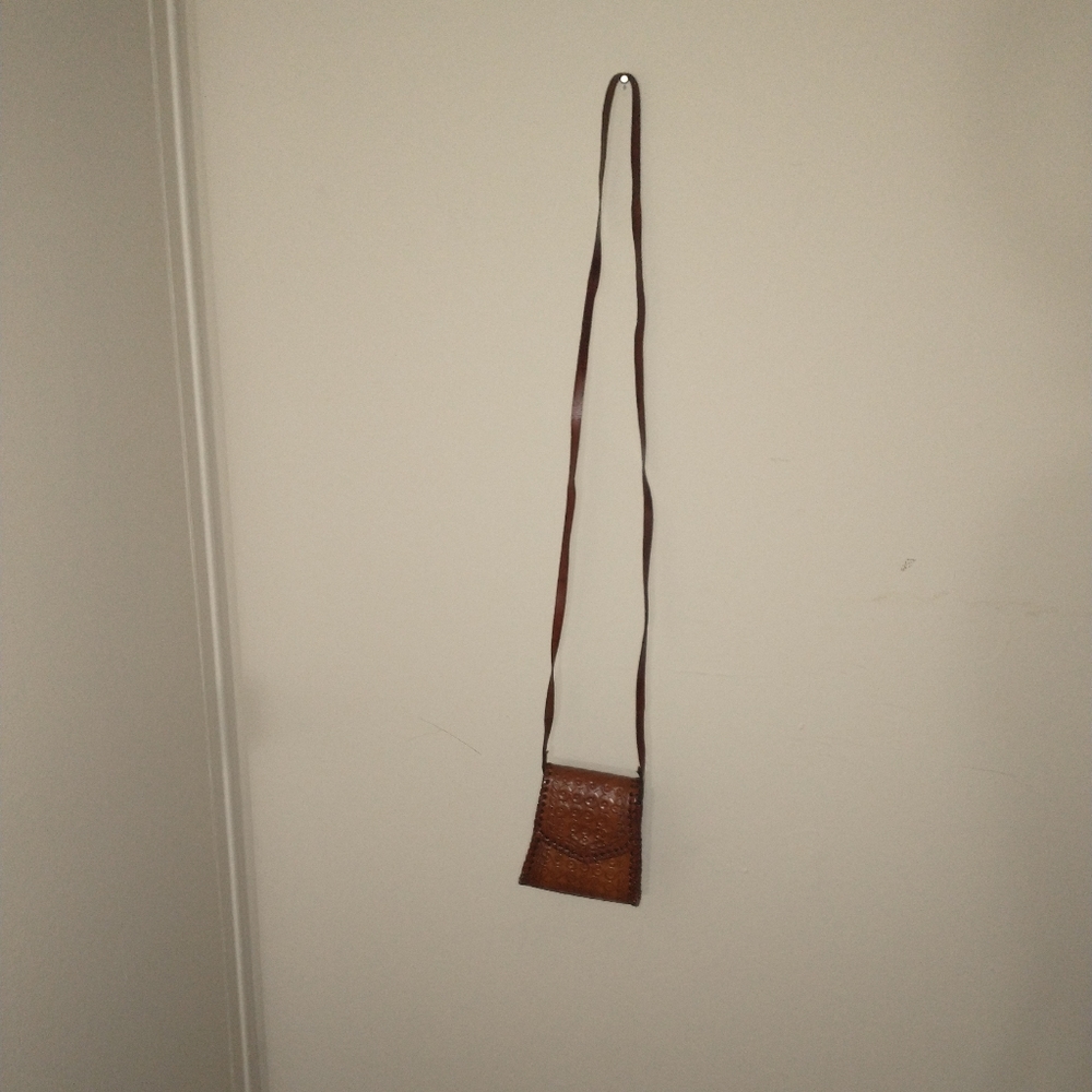 Brown Leather Patterned Pouch/Purse - image 6